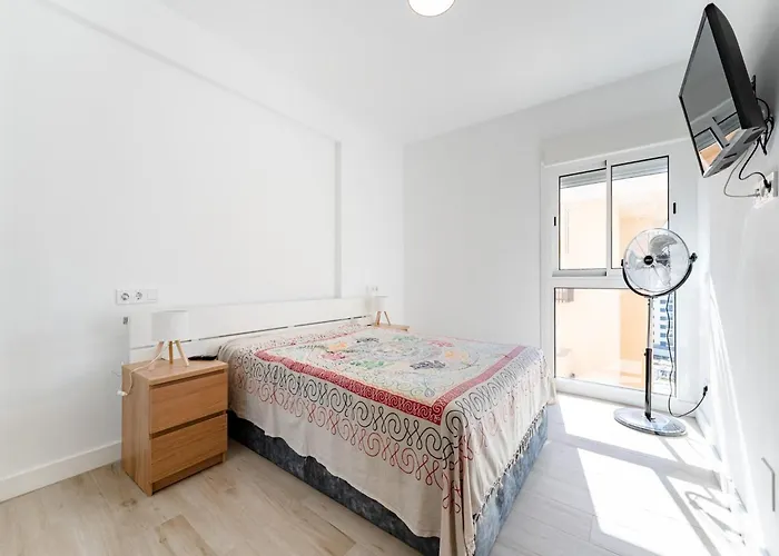 Апартаменты Charming Beachfront In Fuengirola