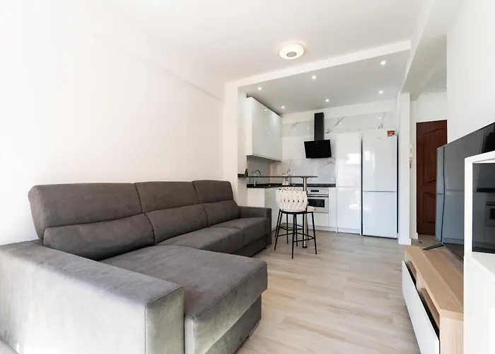 Апартаменты Charming Beachfront In Fuengirola Малага