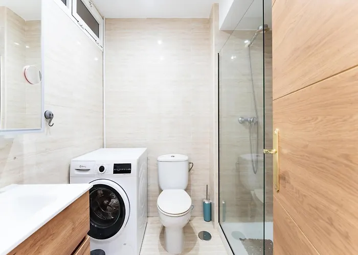 Charming Beachfront In Fuengirola * Малага