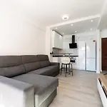 Apartment Charming Beachfront In Fuengirola Malaga