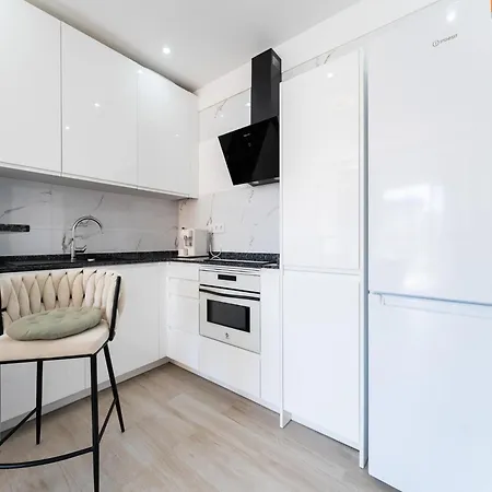 Charming Beachfront In Fuengirola