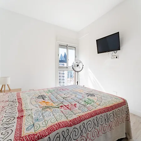 Charming Beachfront In Fuengirola דירה מאלגה