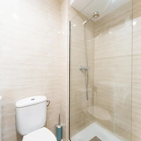 Apartament Charming Beachfront In *